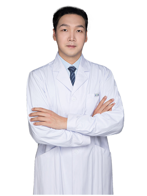 邹洋